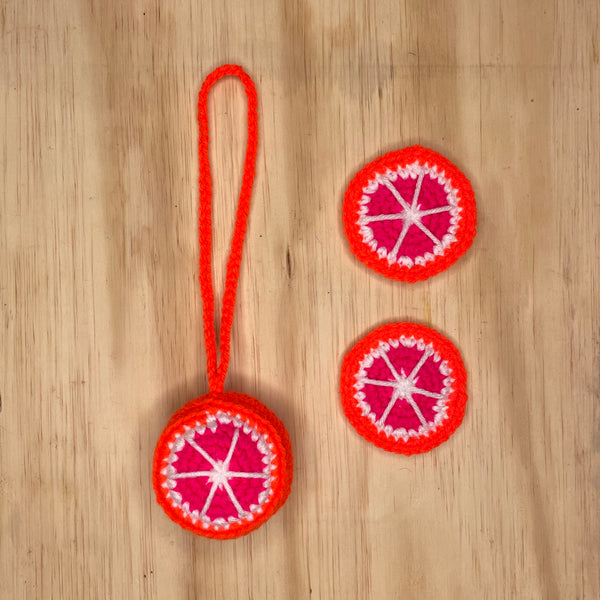 Grapefruit coaster & mirror hanger set